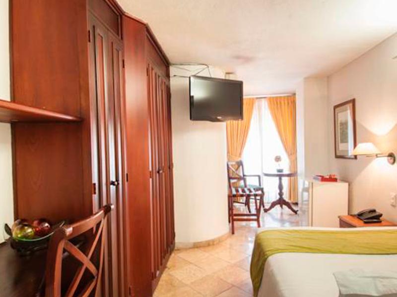 Hotel Cabo De La Vela 麦德林 外观 照片